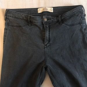HOLLISTER BLACK JEAN LEGGING